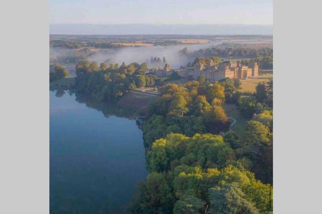 Oxfordshire Living - The Churchill Apartment - Woodstock Zewnętrze zdjęcie